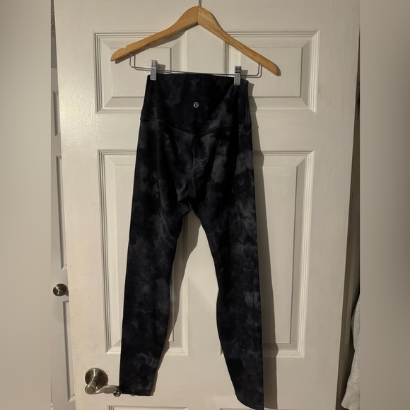 Lululemon Align Leggings - Picture 2 of 3